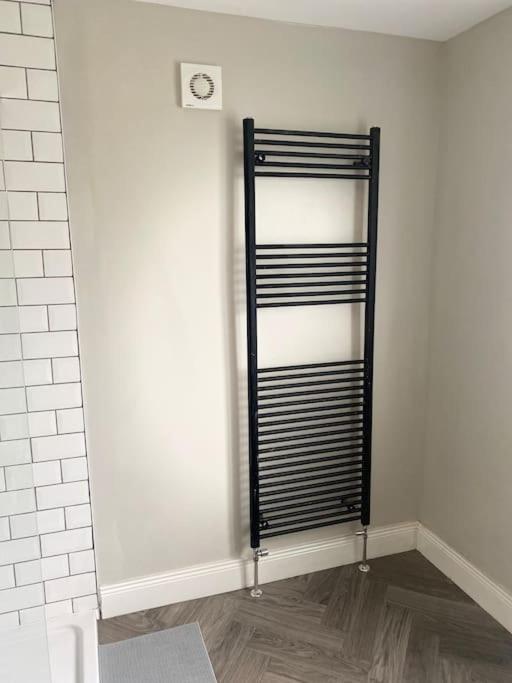 Fully Refurbished House *