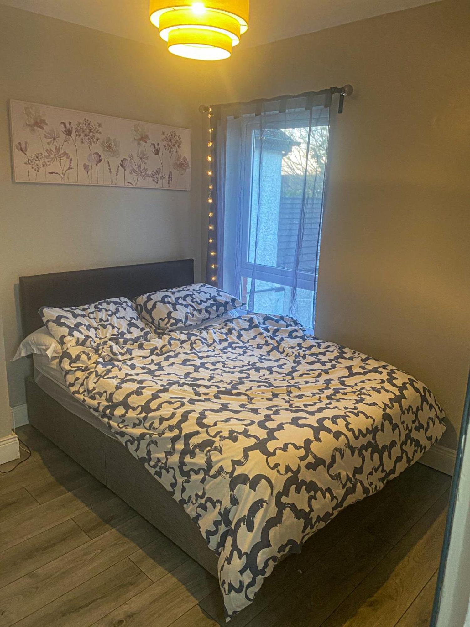Fully Refurbished House Holiday home Belfast